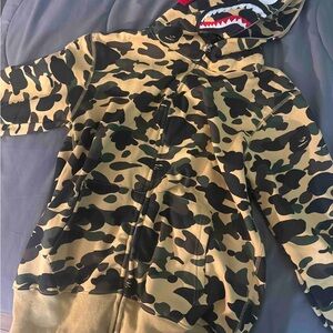 BAPE Tan/Green Camo Full Zip Shark Hoodie - Size M
